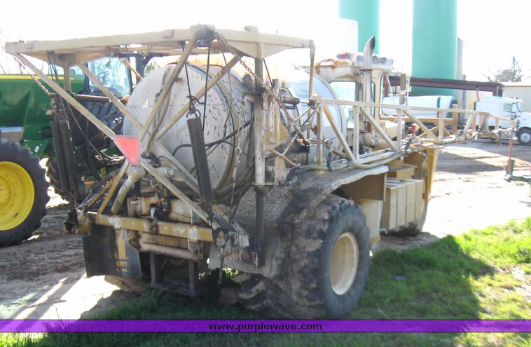 image for item 5661 1996 Big A 2800 self propelled sprayer
