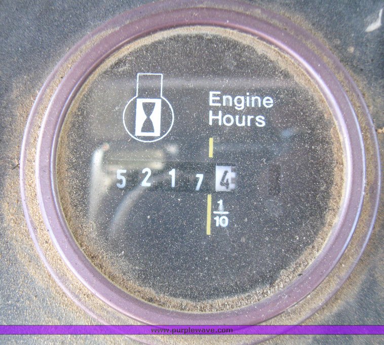 image for item 5661 1996 Big A 2800 self propelled sprayer