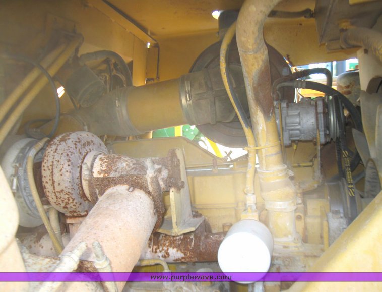 image for item 5661 1996 Big A 2800 self propelled sprayer