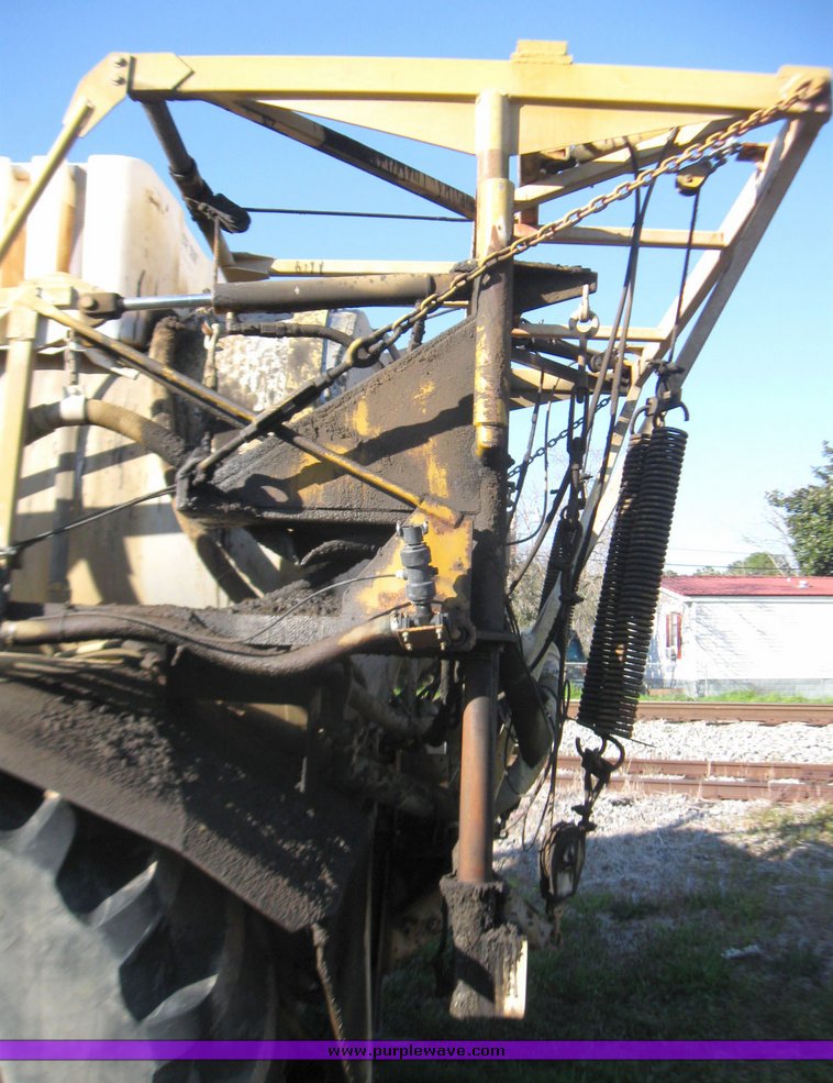 image for item 5661 1996 Big A 2800 self propelled sprayer