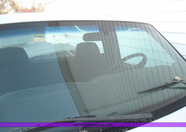 image for item 5663 1999 Chevrolet C2500 pickup