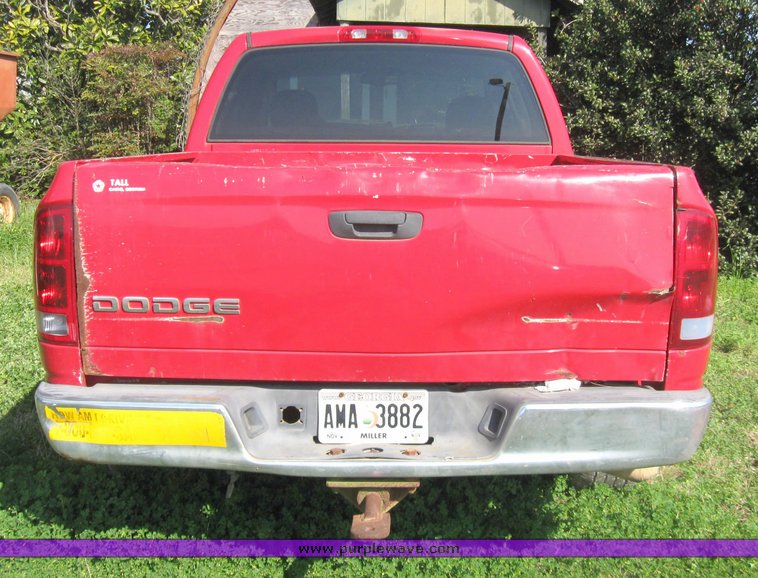image for item 5665 2001 Dodge Ram 1500 quad cab SLT pickup