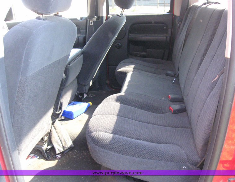 image for item 5665 2001 Dodge Ram 1500 quad cab SLT pickup