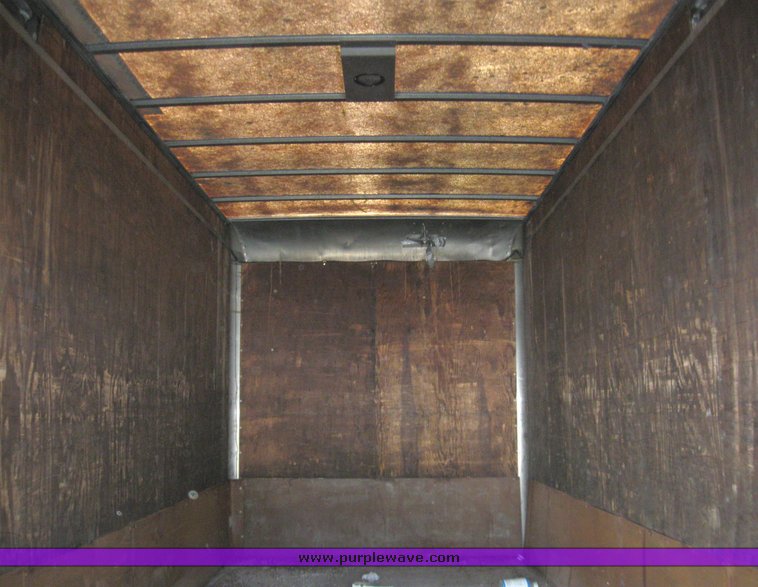 image for item 5672 1990 GMC 7000 W7 cab forward box truck