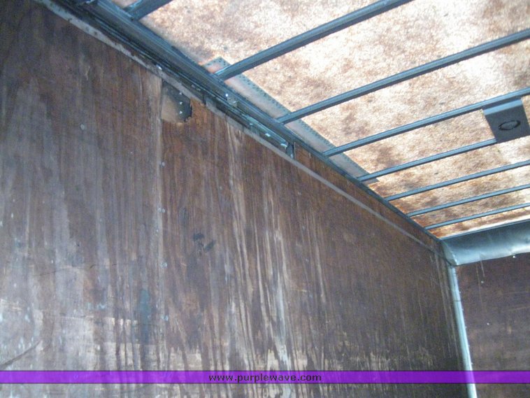 image for item 5672 1990 GMC 7000 W7 cab forward box truck