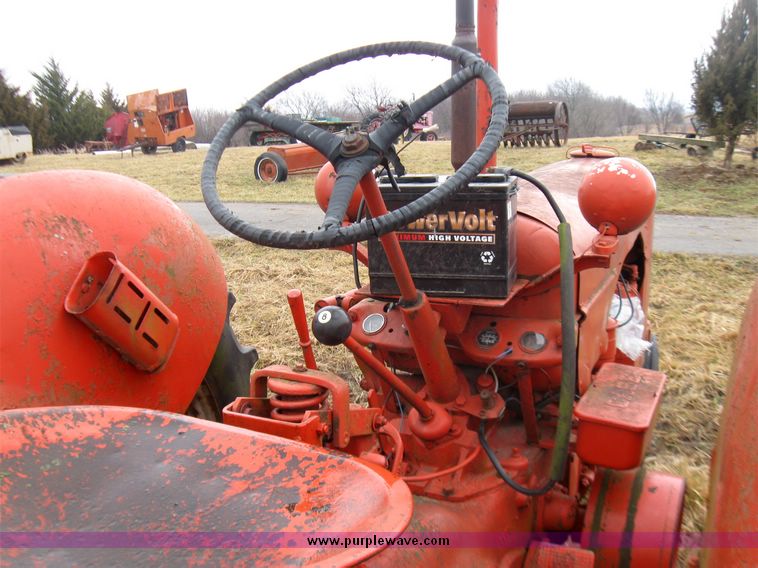 image for item 5679 1950 Case DC-3 narrow from tractor