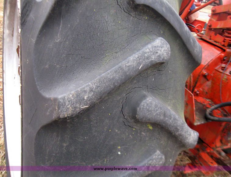 image for item 5679 1950 Case DC-3 narrow from tractor