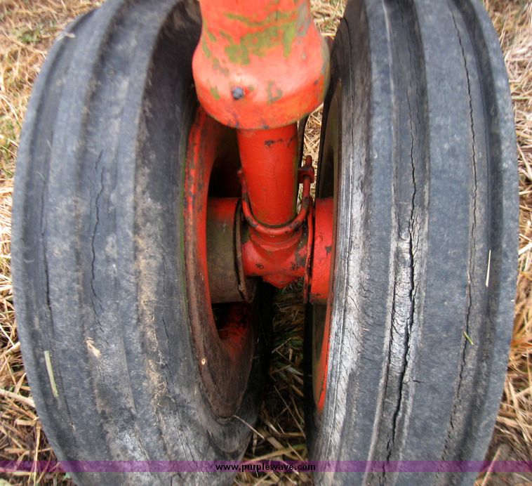 image for item 5679 1950 Case DC-3 narrow from tractor