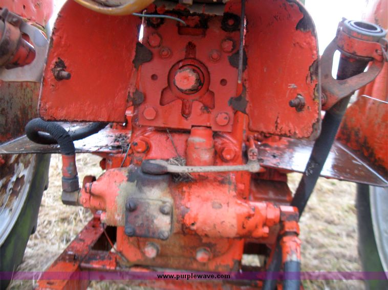 image for item 5679 1950 Case DC-3 narrow from tractor