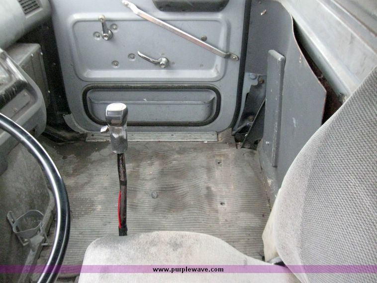 image for item 5681 1990 Ford L9000 single axle semi truck