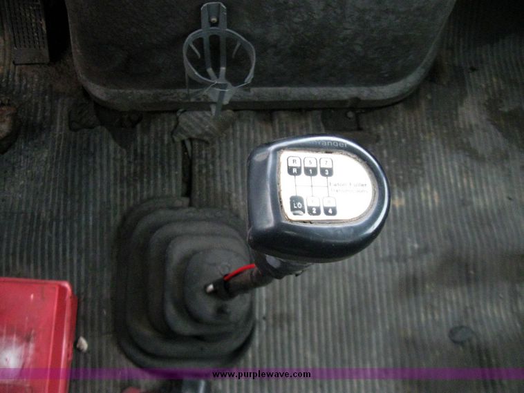 image for item 5681 1990 Ford L9000 single axle semi truck