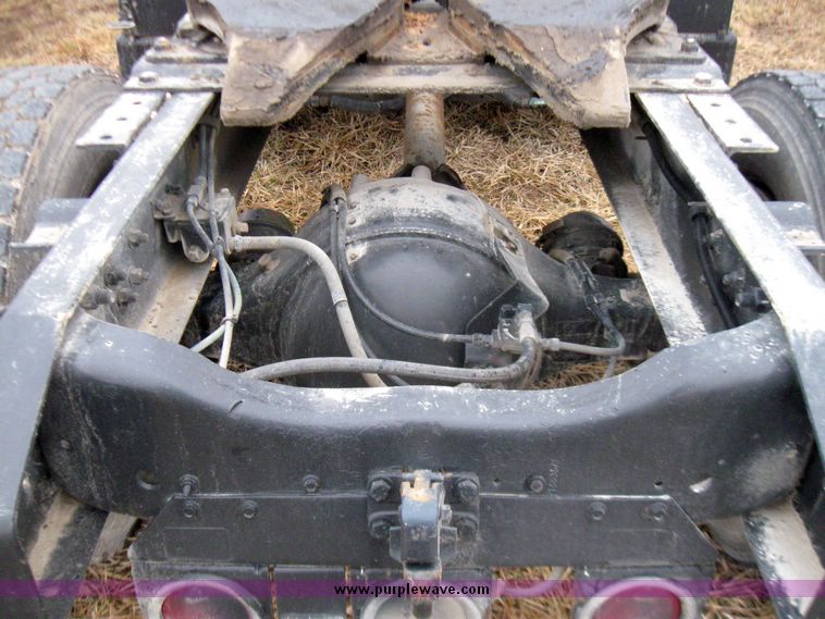 image for item 5681 1990 Ford L9000 single axle semi truck