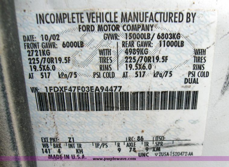 image for item 5689 2003 Ford F-450 Suder Duty pickup with DewEze bale bed