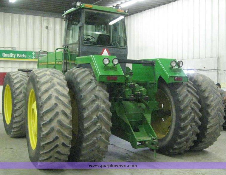 image for item 6000 1995 John Deere 8770 4WD Tractor