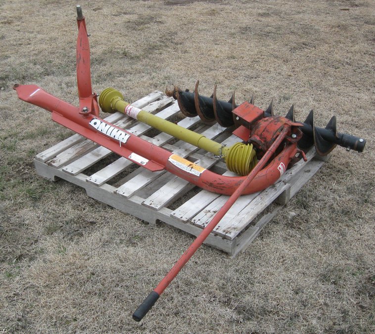 Rhino HPHD three point post hole digger in Albert, KS Item 6033 sold Purple Wave