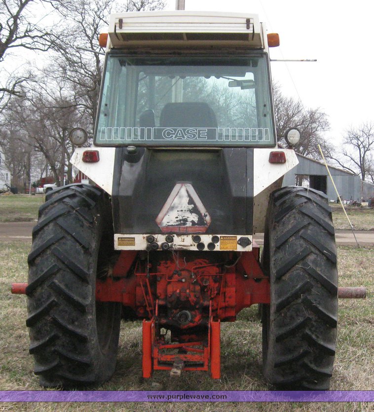 image for item 6060 1980 Case 2090 tractor