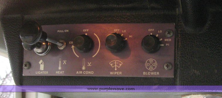 image for item 6060 1980 Case 2090 tractor