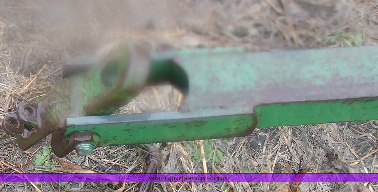 image for item 6685 John Deere BWA 18' tandem disc with wings