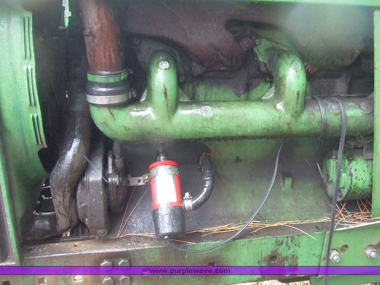 image for item 6689 John Deere 4020 tractor