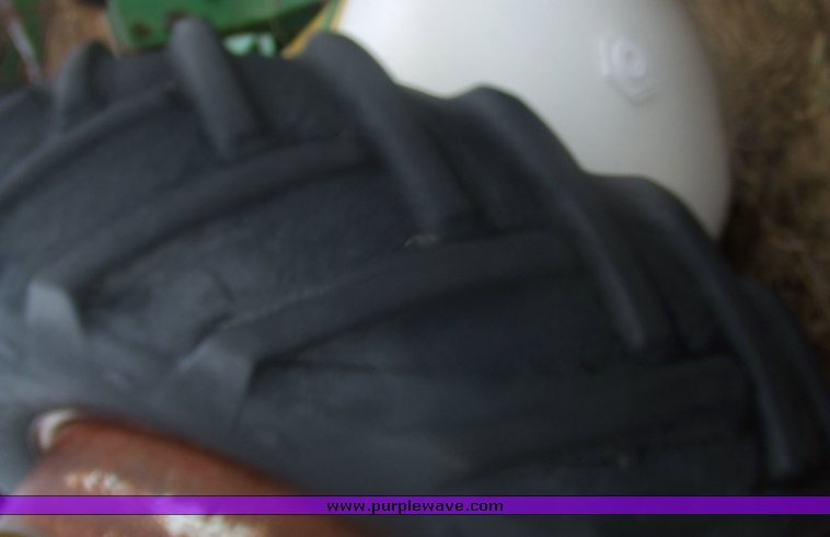 image for item 6689 John Deere 4020 tractor