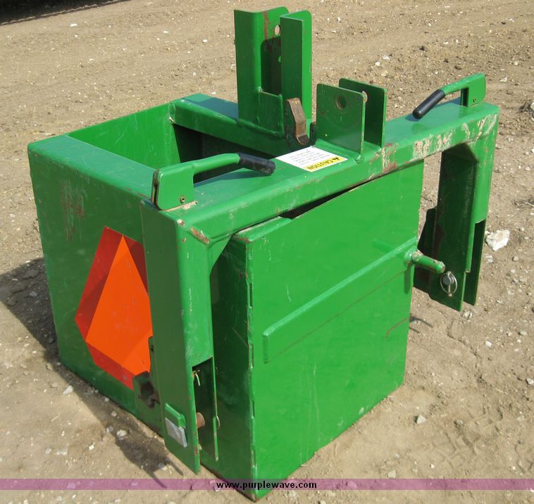 image for item 6800 2005 John Deere 990 MFWD tractor with John Deere 300CX loader