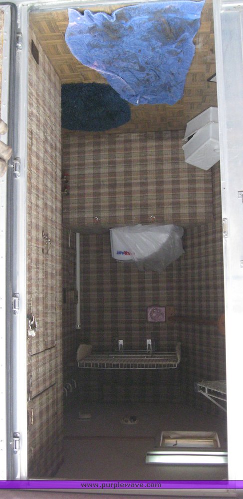 image for item 7724 1986 Touch of Class three horse slant trailer with living quarters