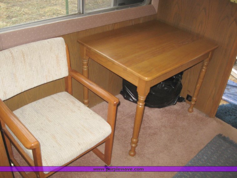 image for item 7724 1986 Touch of Class three horse slant trailer with living quarters