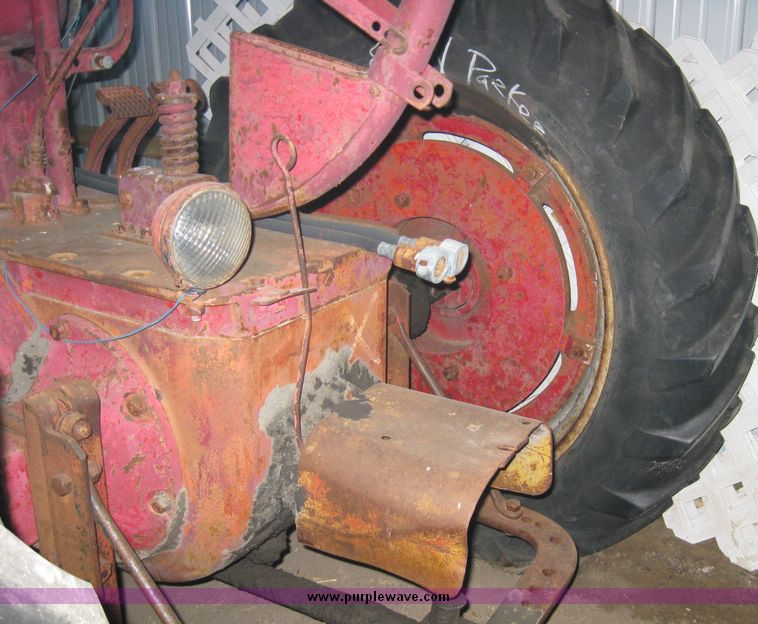 image for item 8017 Farmall M tractor