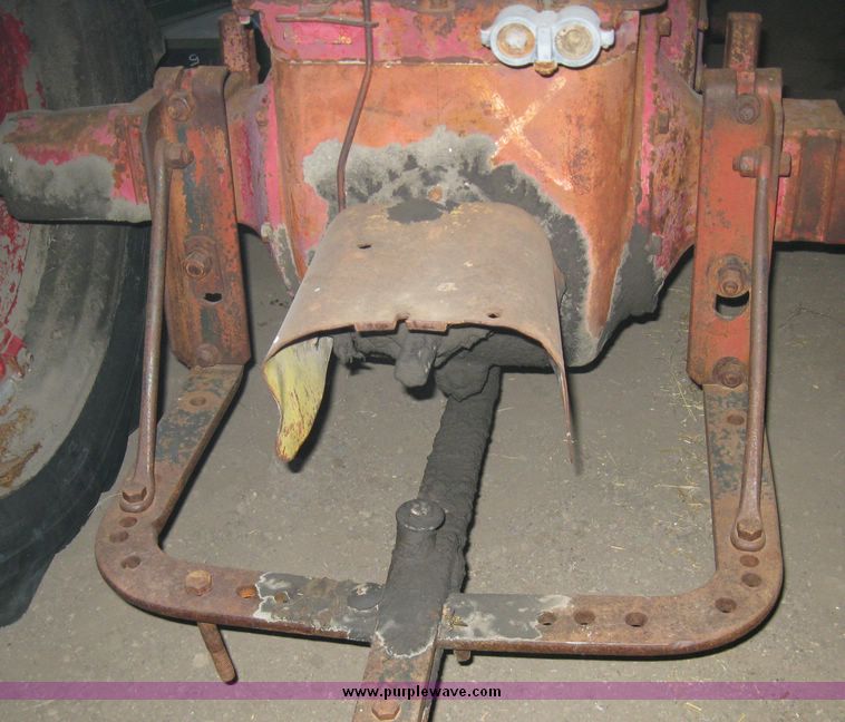 image for item 8017 Farmall M tractor