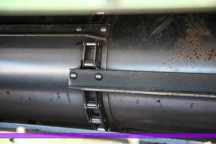 image for item 9100 1984 John Deere 6620 SideHill combine