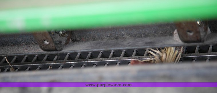 image for item 9100 1984 John Deere 6620 SideHill combine