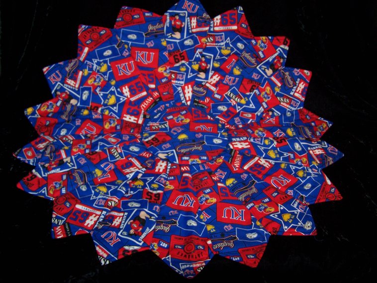 image for item 1096 KU handmade table throw