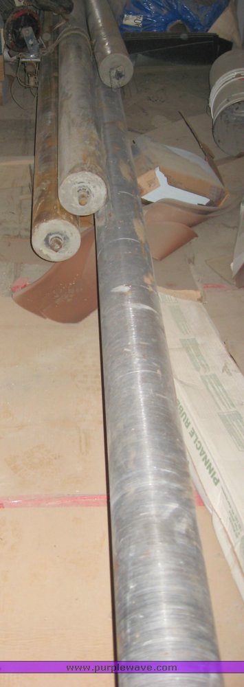image for item 1028 1998 Bunyam SHK40 concrete roller screed