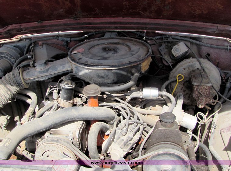 image for item 3106 1977 Jeep Wagoneer