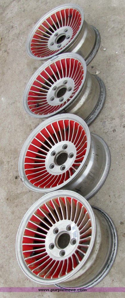 image for item 3333 (4) 1978-1979 Camero Z28 wheels