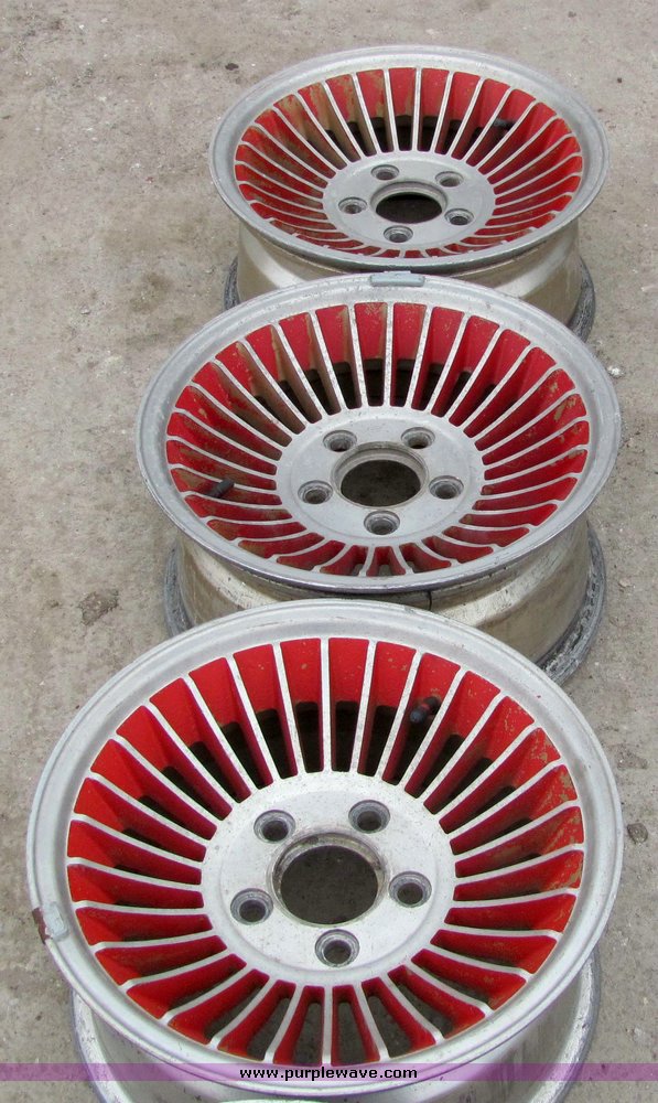 image for item 3333 (4) 1978-1979 Camero Z28 wheels