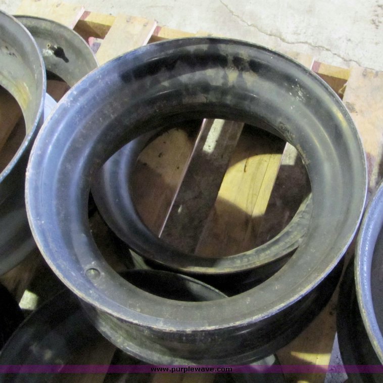 image for item 3337 (9) mobile home wheels