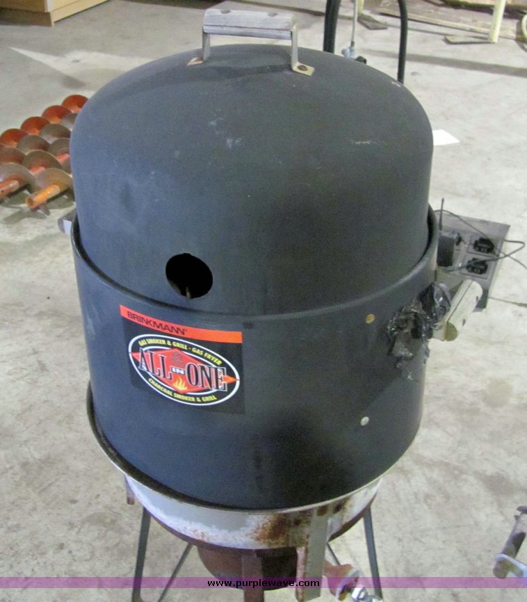 image for item 3340 (3) assorted grills