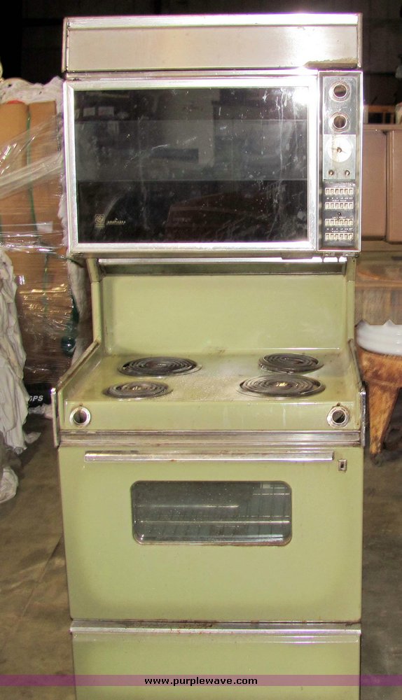 image for item 3354 Crane four ton air conditioner