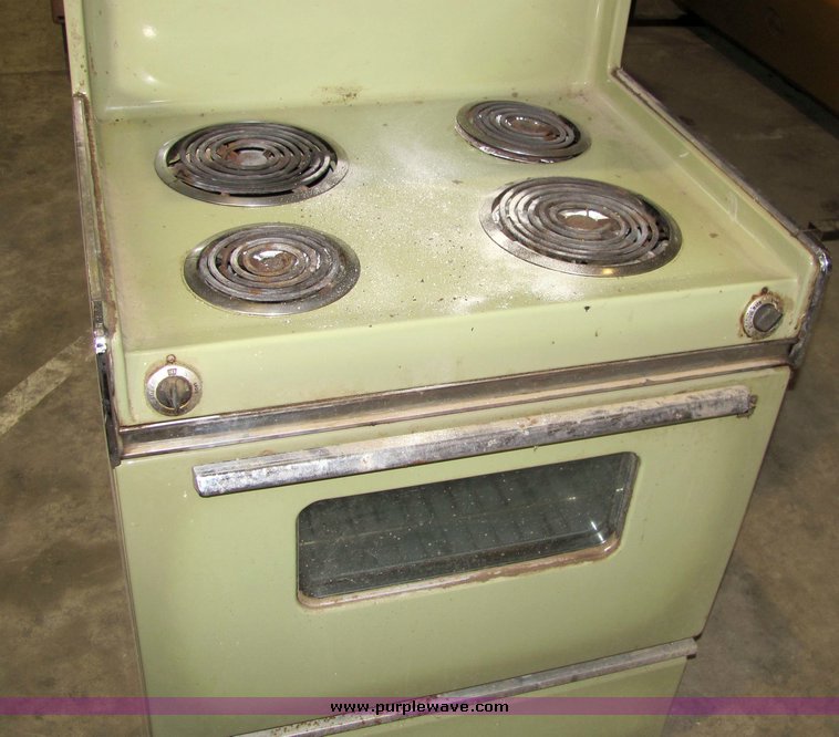 image for item 3354 Crane four ton air conditioner