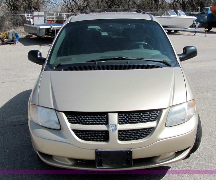 image for item 3386 2001 Dodge Grand Caravan