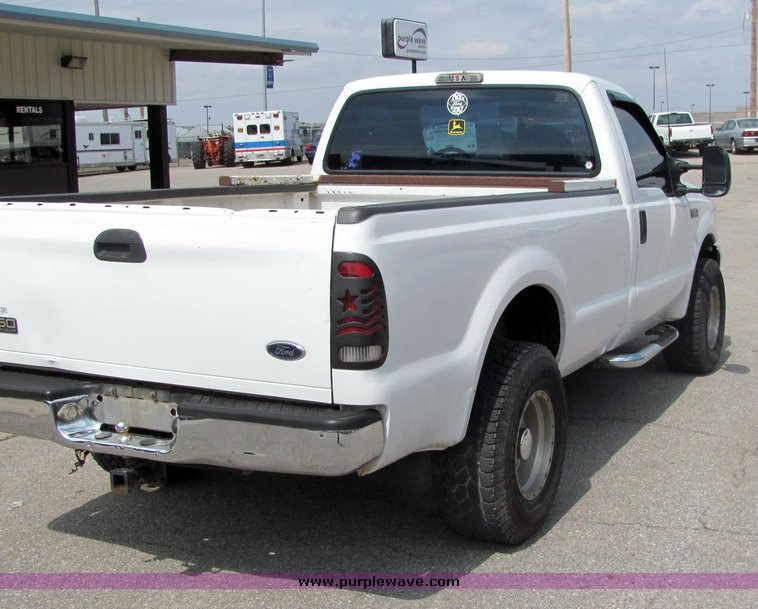 image for item 3392 1999 Ford F-250