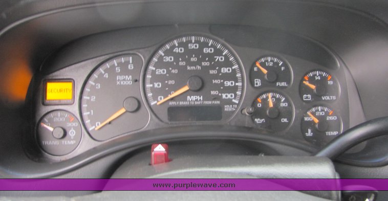 image for item 3507 2002 Chevrolet C1500HD