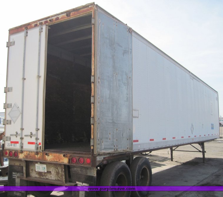 image for item 4589 1981 Dorsey van trailer