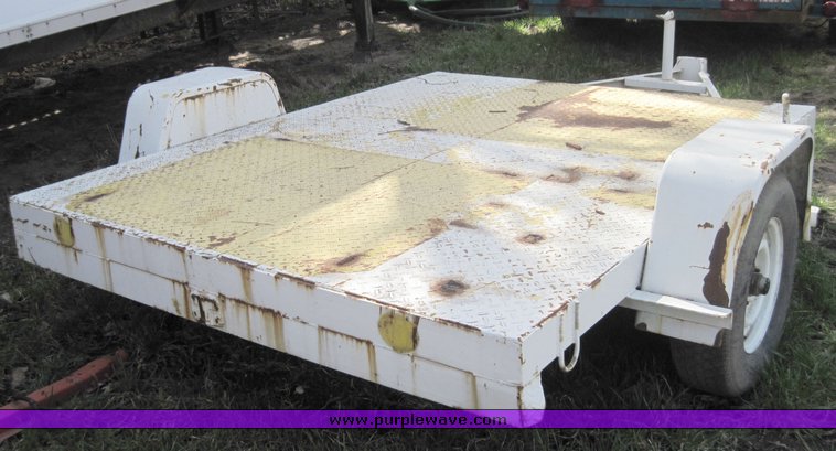 image for item 4593 Tilting bed trailer