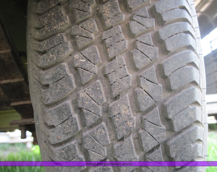 image for item 4593 Tilting bed trailer