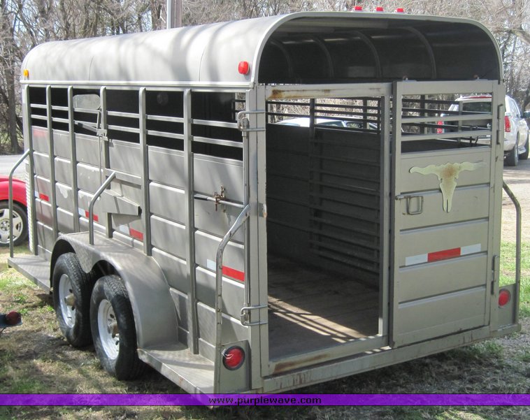 image for item 4596 2003 WW/Witzco stock trailer