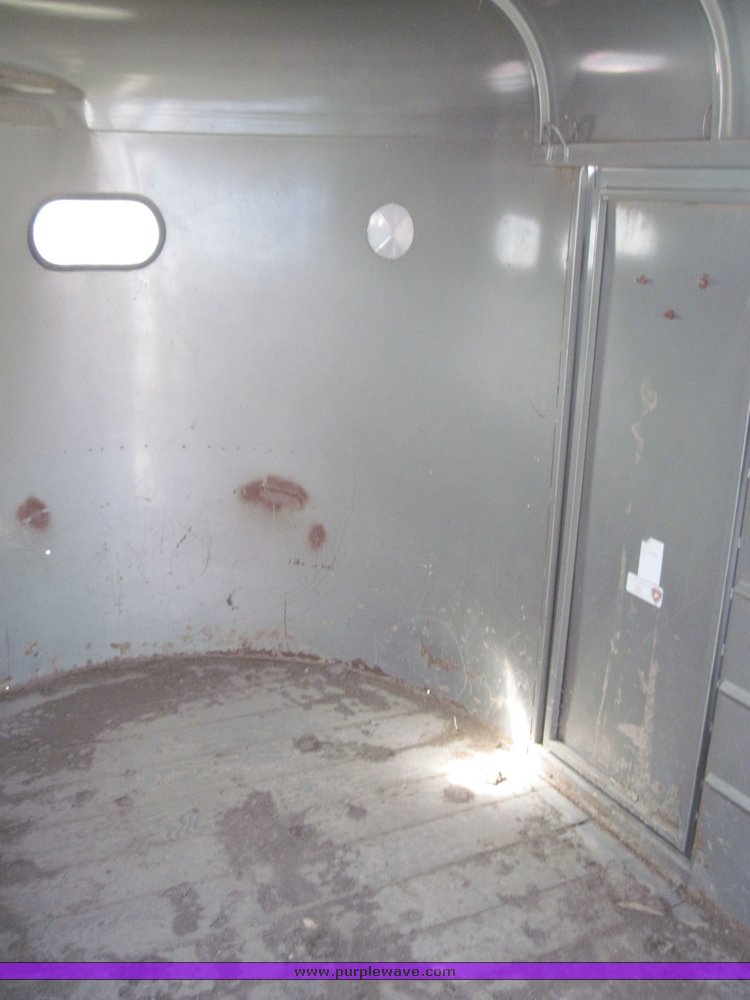 image for item 4596 2003 WW/Witzco stock trailer