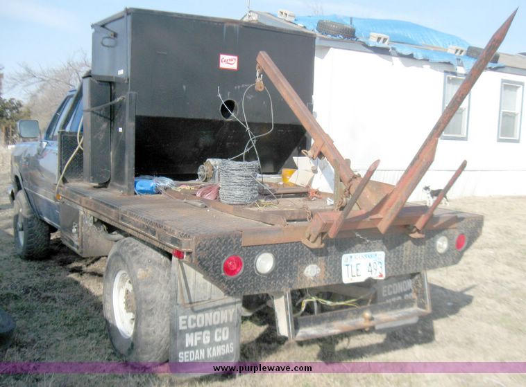 image for item 5513 1993 Dodge Ram W-250 pickup