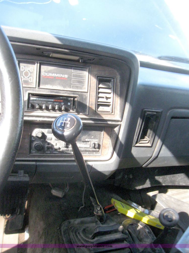 image for item 5513 1993 Dodge Ram W-250 pickup